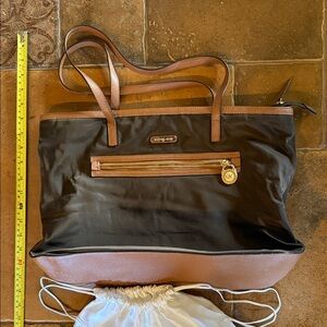 Michael Kors Brown Tote Bag Work Bag Travel Like New With Dust bag